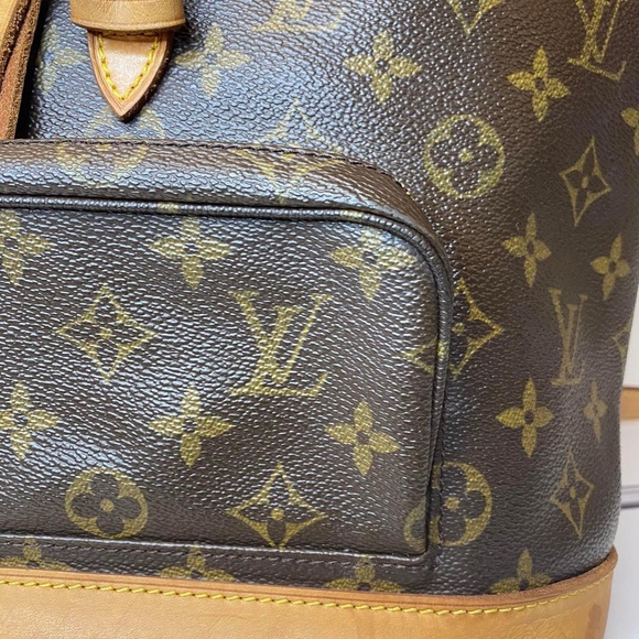 Authentic Louis Vuitton Montsouris MM main image 7